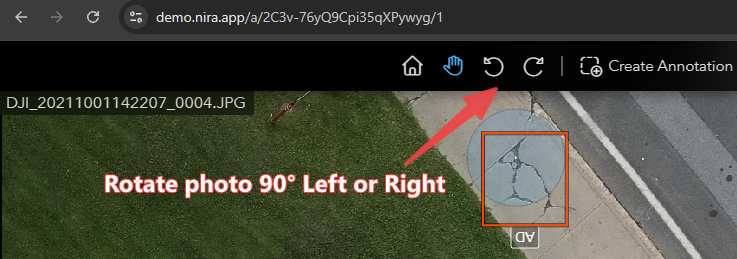 Photo viewer toolbar with rotation buttons highlighted.